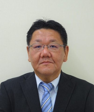 マネージャー　田波　誠一